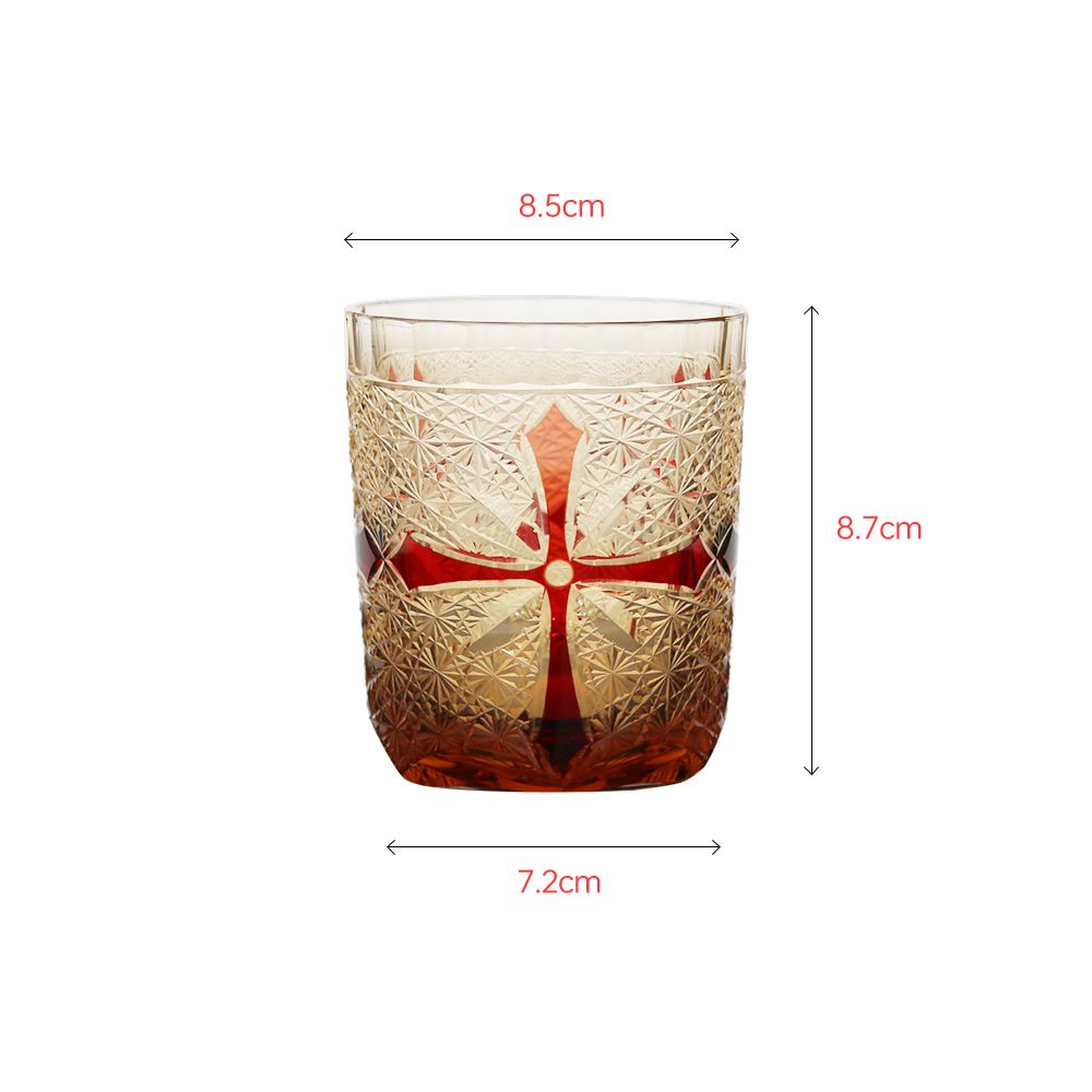 Luxury elegant whisky glass tumbler with classic shape design